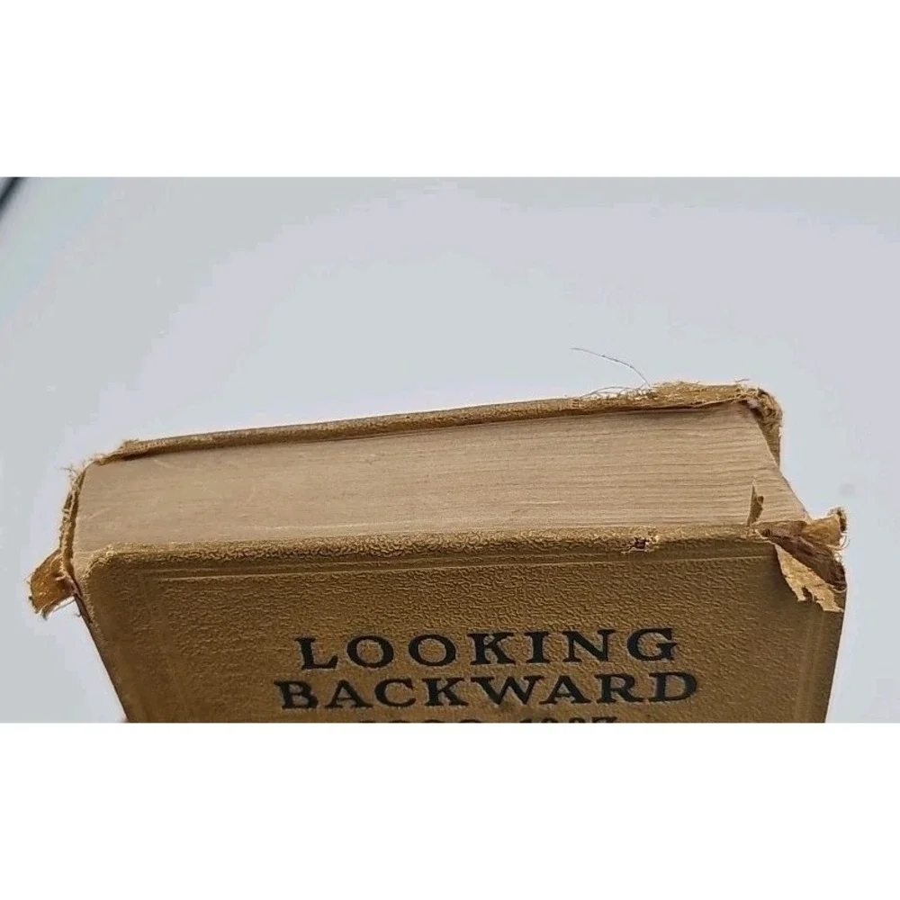 Looking Backward by Edward Ballamy VANGUARD Printings 1927